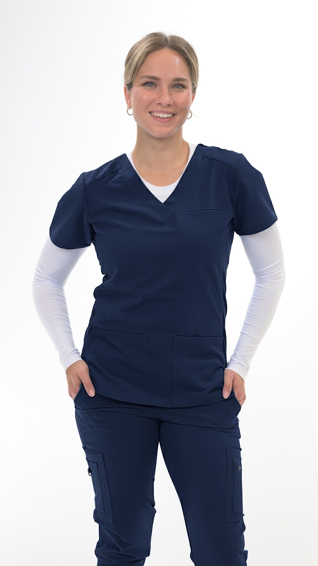 3602 - Flaunt Women's Scrub Top