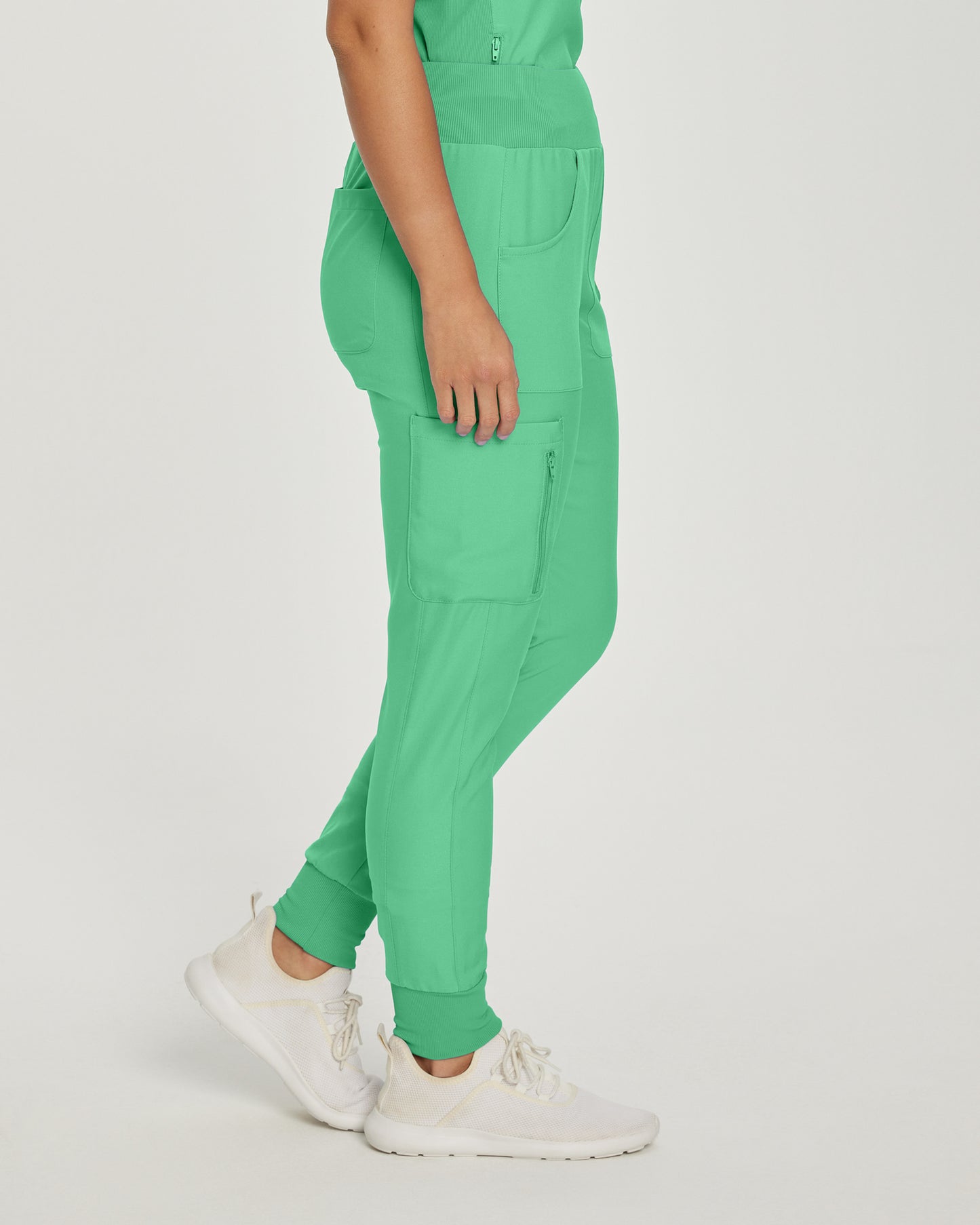 LB401 - Landau Forward Women's Cargo Joggers