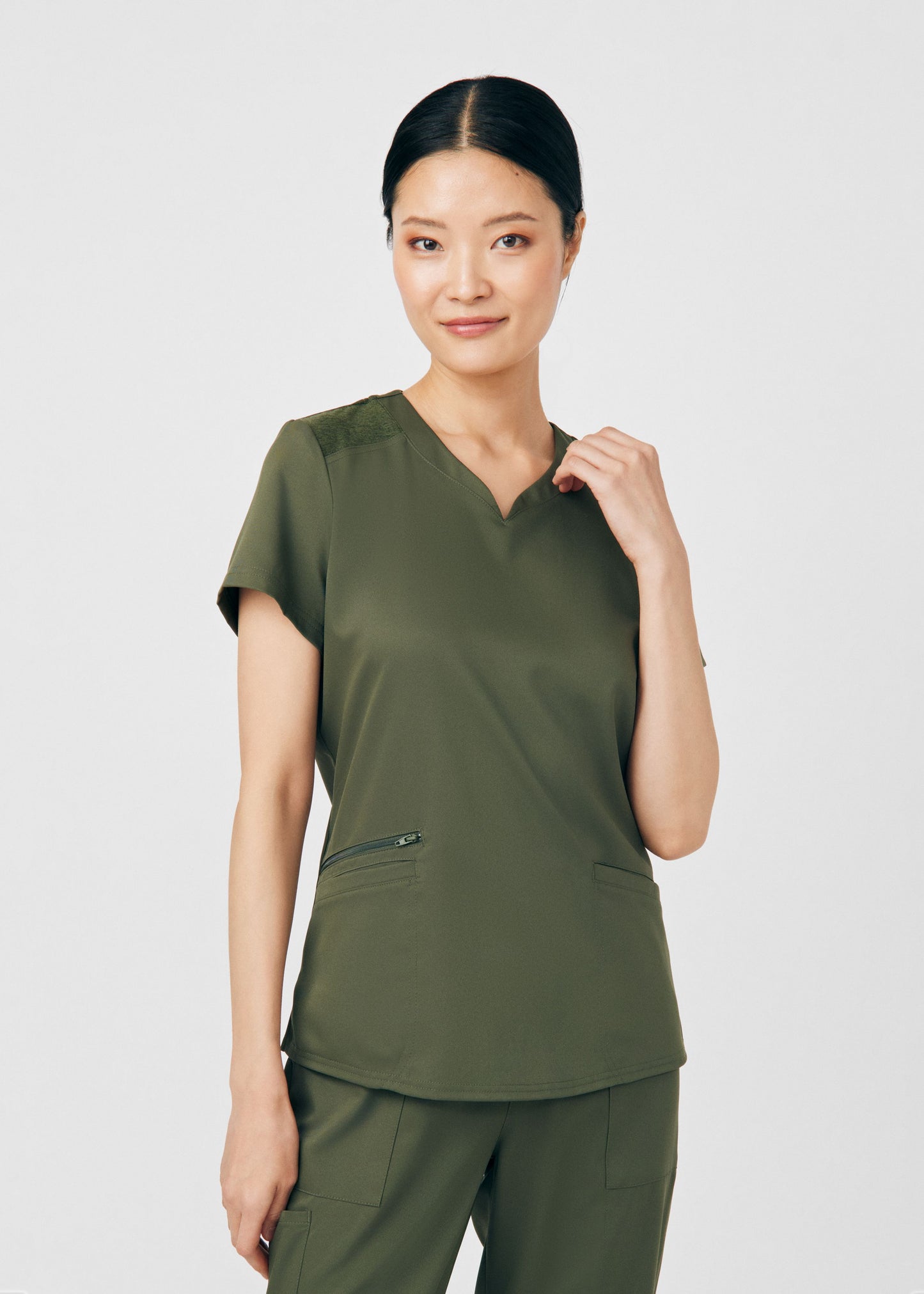 VIBE 2-Pocket V-Neck Scrub Top