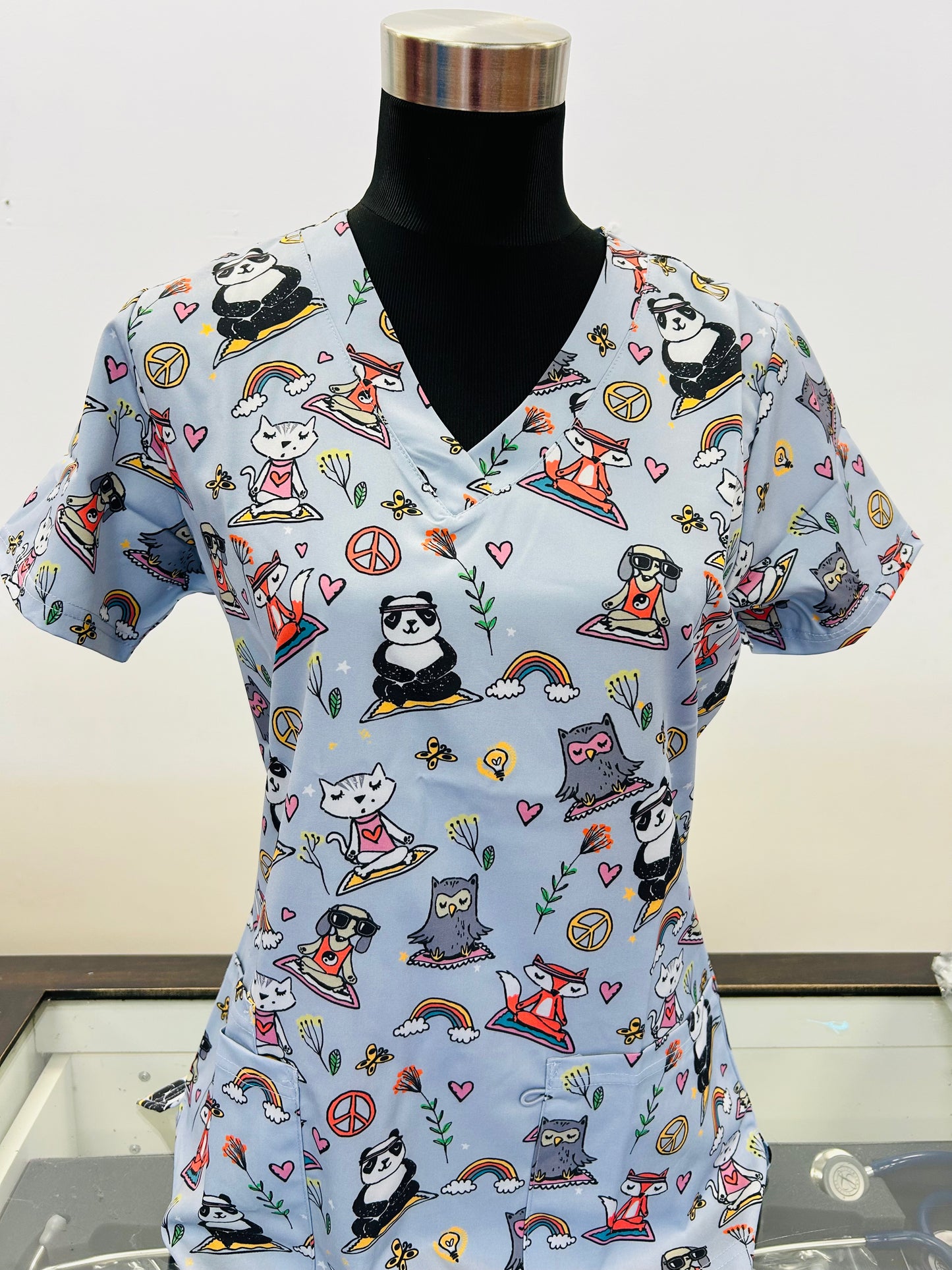 1802 Peaceful Pets Meditation  Zinnia Women's Printed Scrub Top