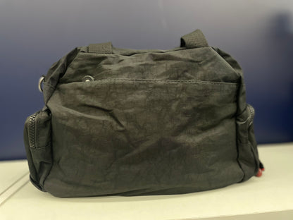 YY2302- Hand bag with Zippers