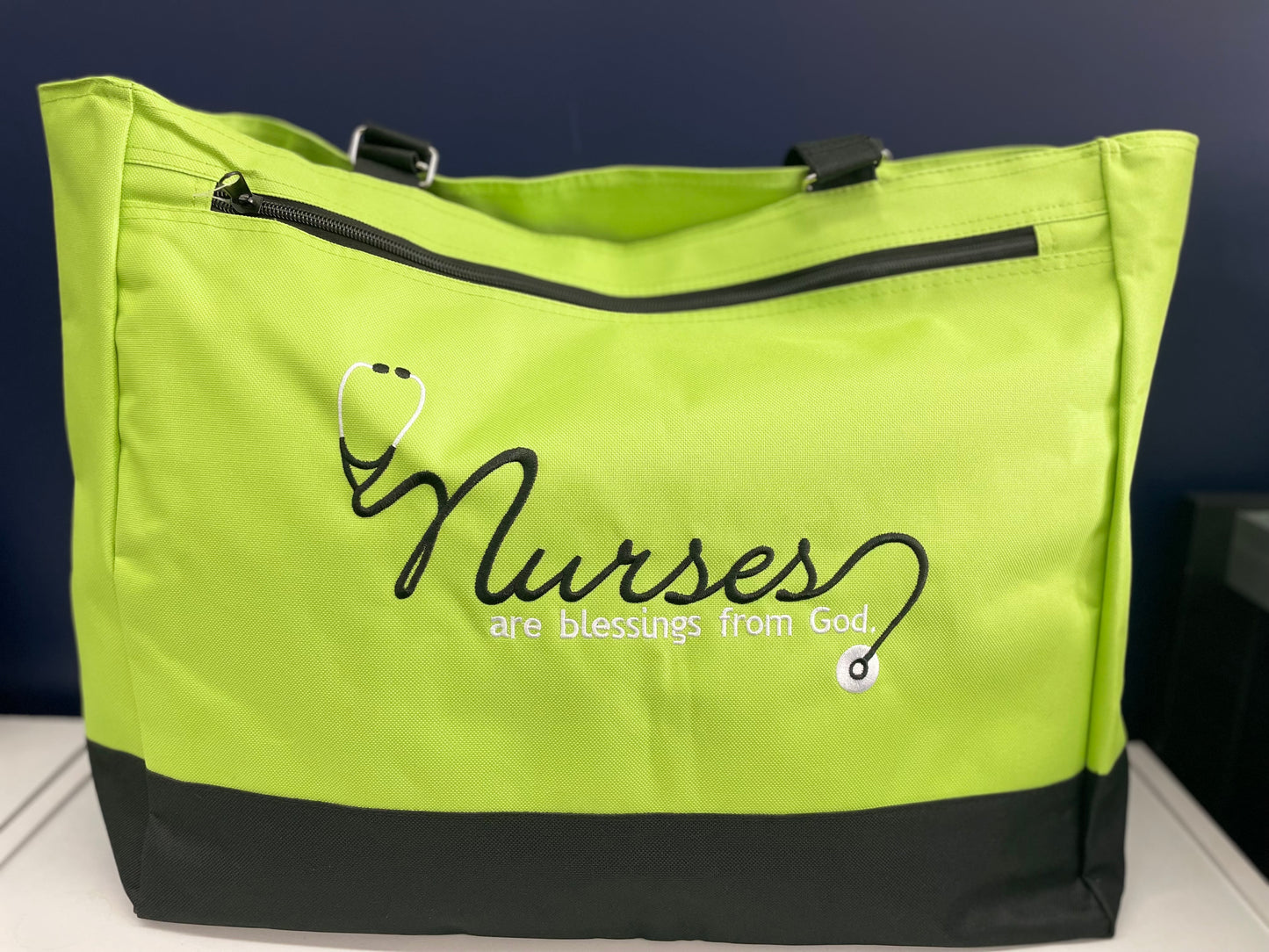 53770- Nurse Tote bags