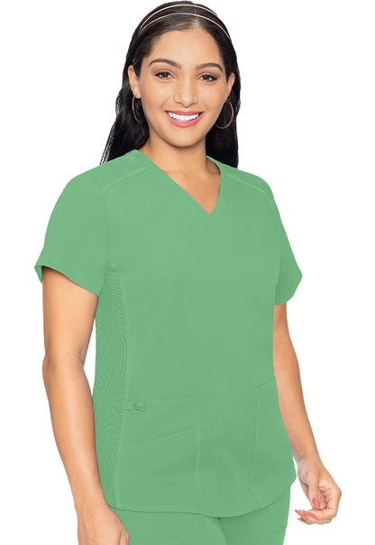 Med Couture Women's V-Neck Shirttail Top