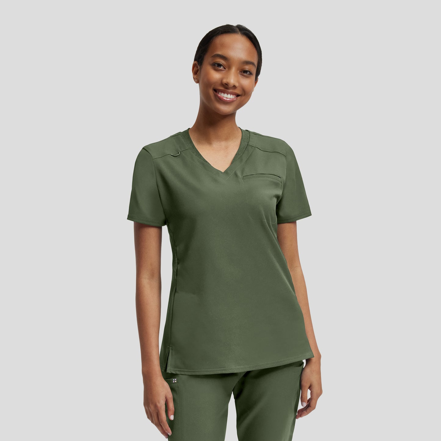 WT119 - VIBE 2-Pocket V-Neck Scrub Top
