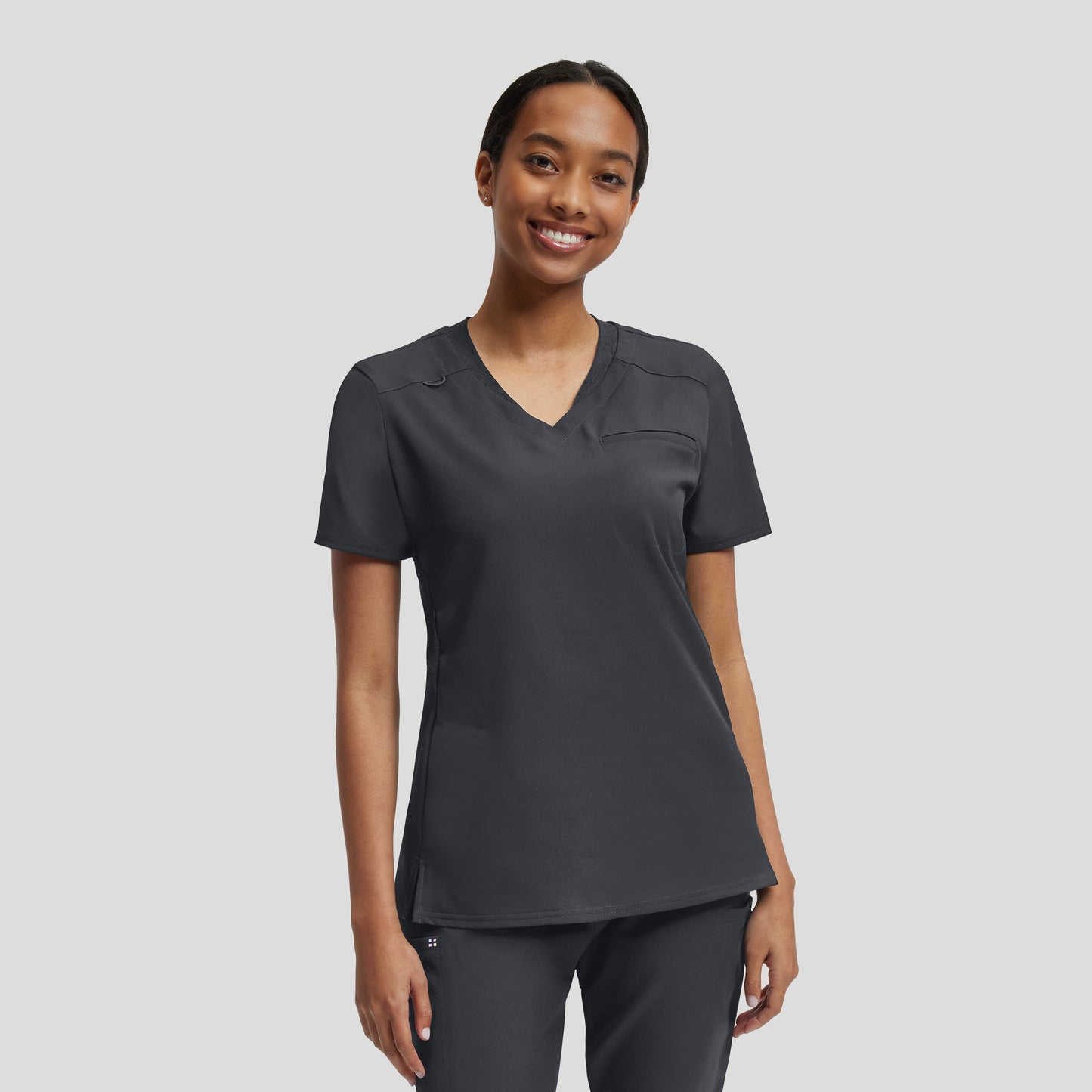 WT119 - VIBE 2-Pocket V-Neck Scrub Top