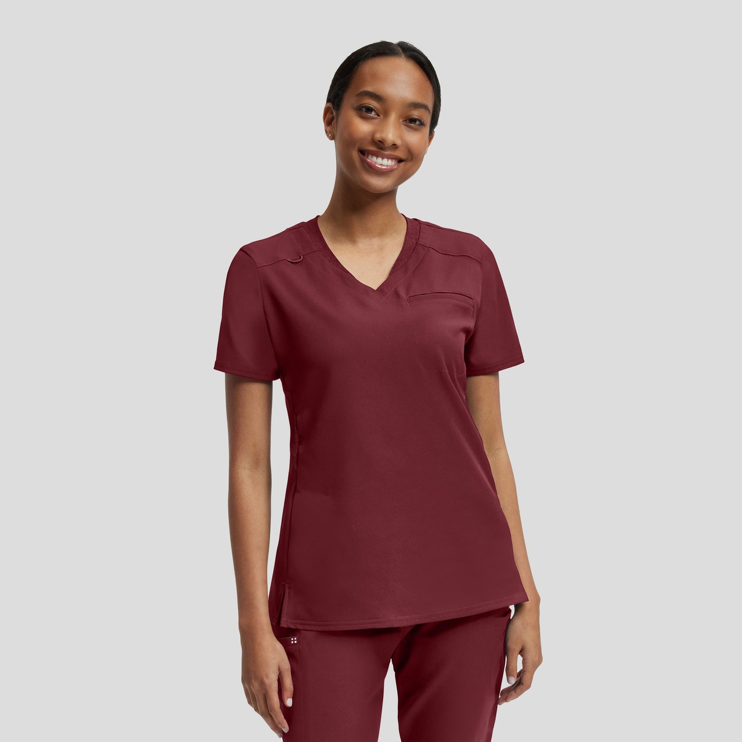 WT119 - VIBE 2-Pocket V-Neck Scrub Top