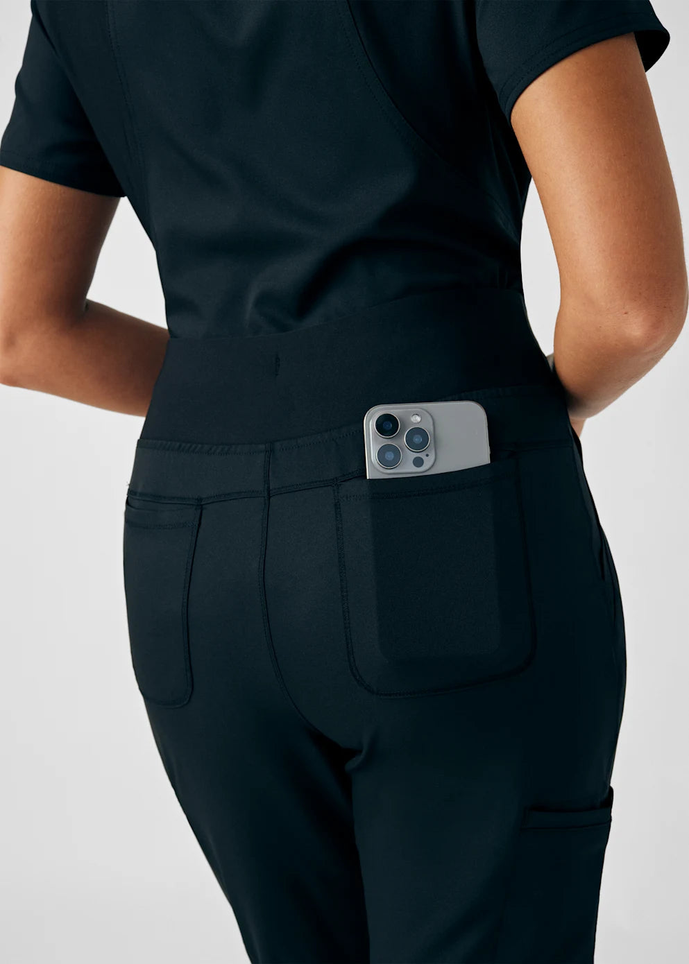 WB420 - Vibe Women's 6-Pocket Jogger Pants