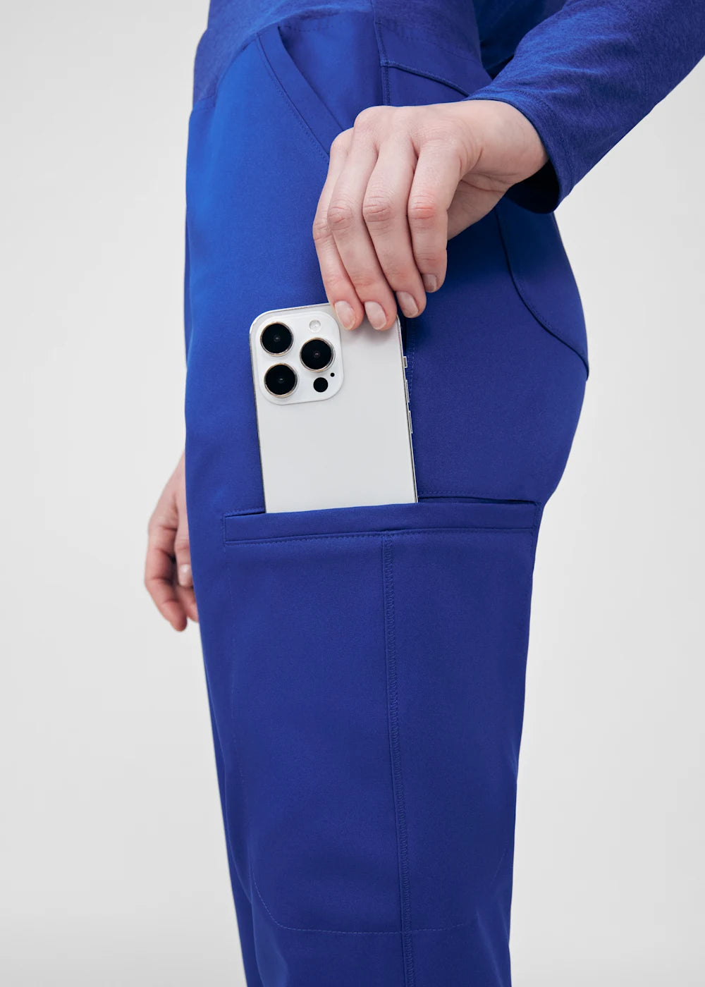 White Cross VIBE Women's 6-Pocket Jogger Pants