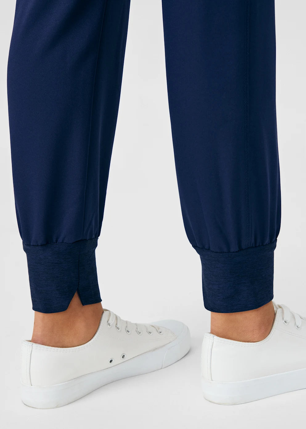 WB420 - Vibe Women's 6-Pocket Jogger Pants